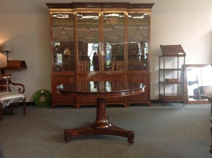 Lovely early 19thC rosewood breakfast table