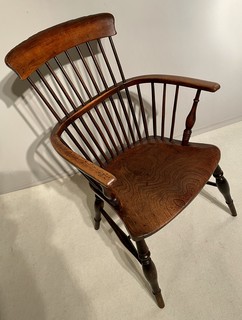 A Very Nice English 18th Century Elm and Ash Primitive Windsor Chair