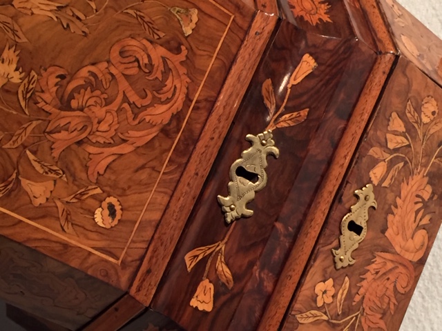 An 18th Century Dutch Walnut Kettlestand with an amazing Floral Marquetery having Two Drawers and Two Brass Handles.