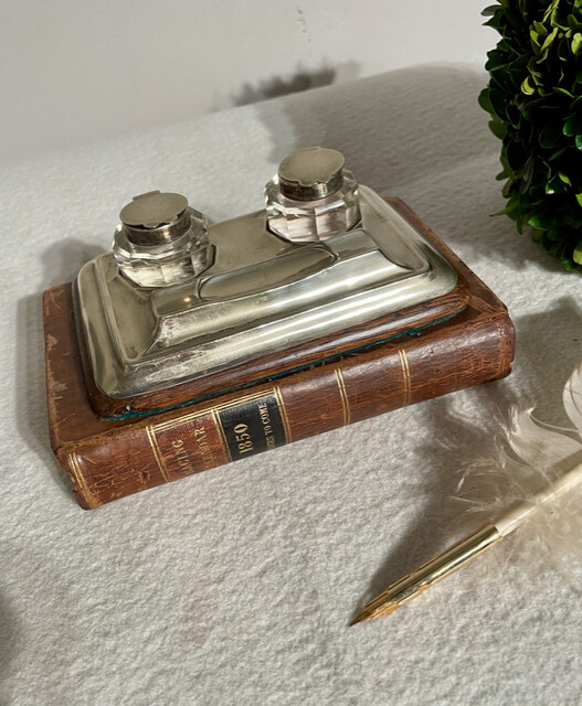 An Early 20th Century Sheffield Silver Plated Inkstand and Crystal Inkwells. Special Price 180 €.