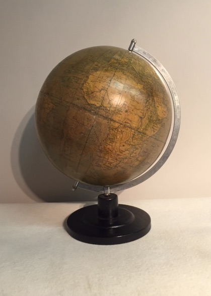 An Early 20th Century Terrestrial Globe By Prof. Dr. A. Krause, Editor Paul Räth, Leipzig. Ca 1930. Special Price 250 €.