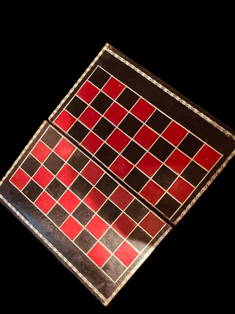 An English 19th Century Games Compendium presented in an Oak Box.