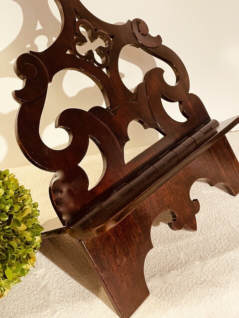 An English 19th Century Mahogany Folding Reading Stand.