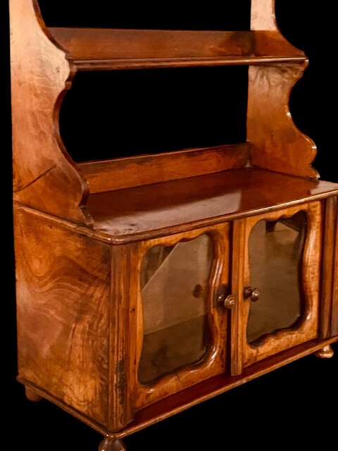 An English 19th Century miniature apprentice piece of a Dresser. 