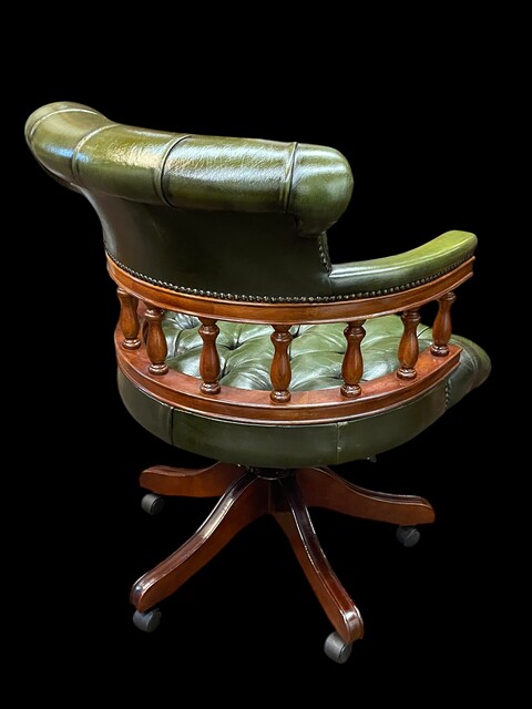 An English Antique Revolving Captains / Desk Chair. Reclining and adjustable in height.