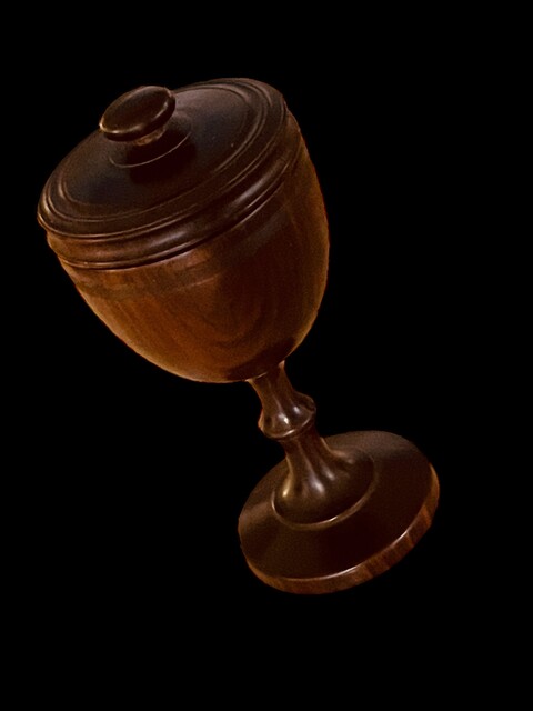 An English Early 19th Century Cup and Cover Laburnum. Ca 1840.