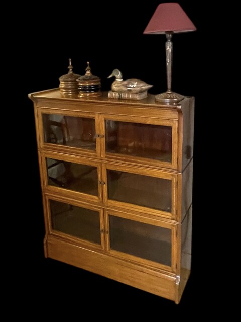 An English Early 20th. Century Mahogany Sectional Bookcase by Minty of Oxford.