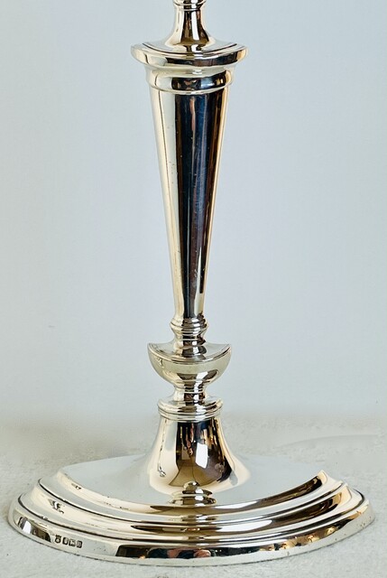 An English Pair of Sterling Silver Candlesticks. Sheffield, 1910.