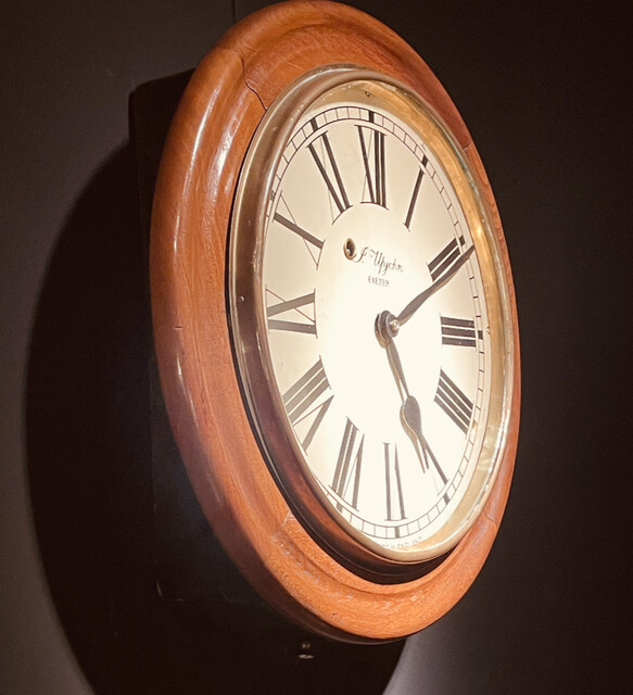 Antique Oak Fusee Clock Early-20th century