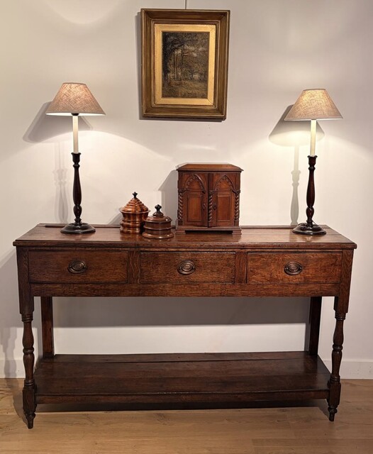 Welsh Oak Low Dresser with Potboard Wales, late 18th century